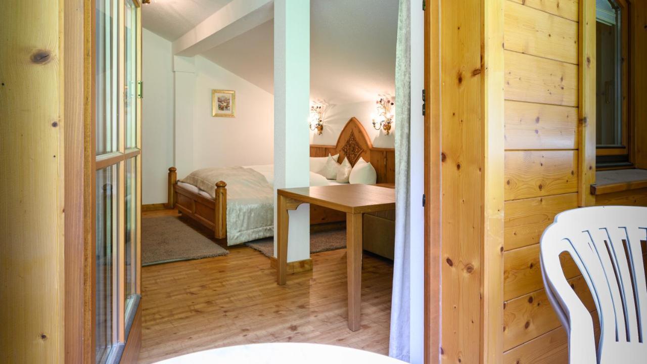 Hotel Garni Castel B&B 이스크글 외부 사진