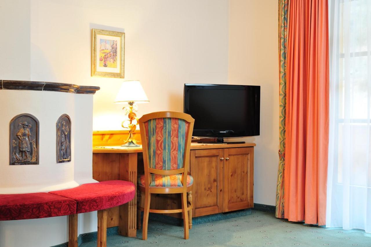 Hotel Garni Castel B&B 이스크글 외부 사진