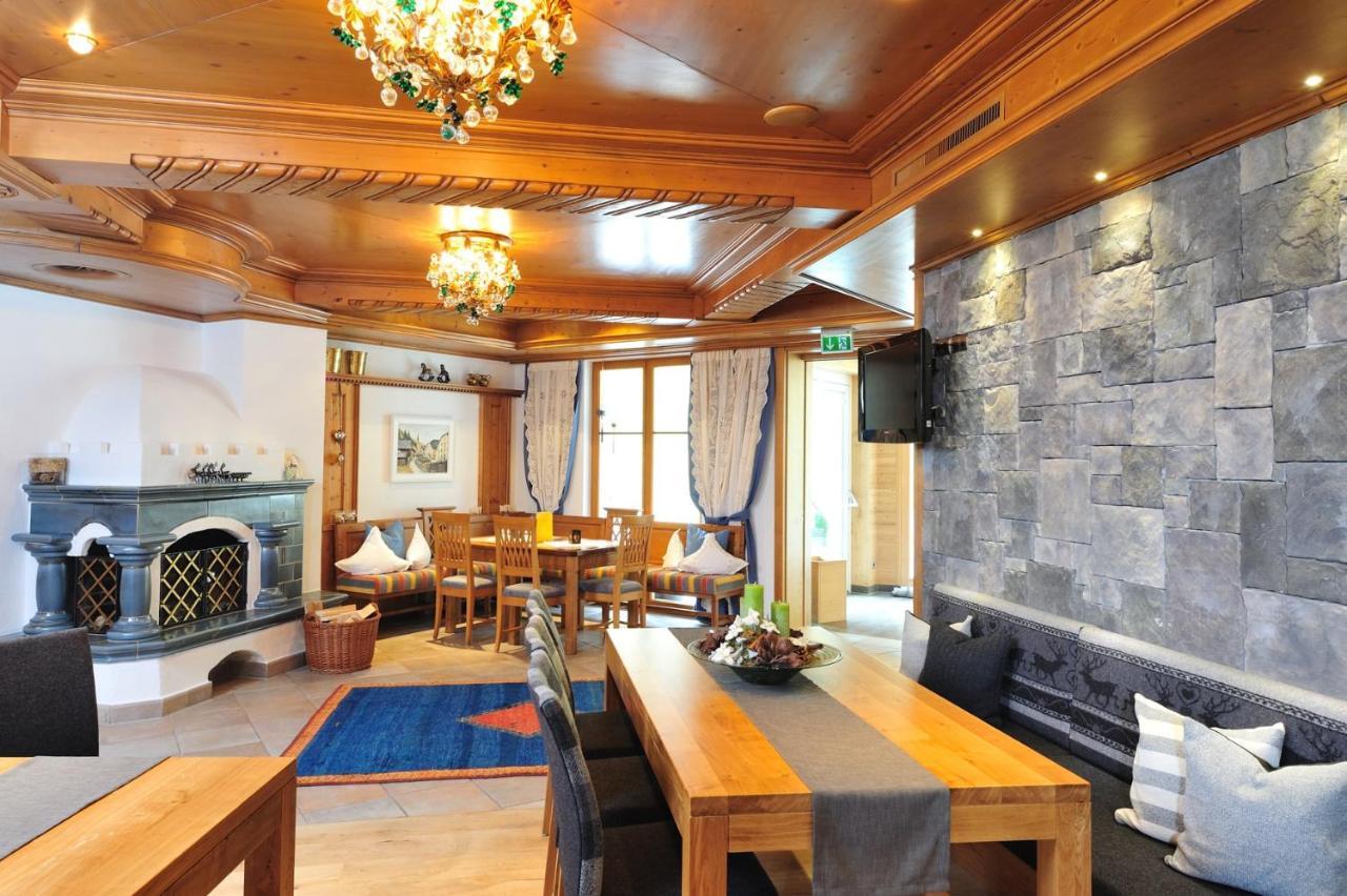 Hotel Garni Castel B&B 이스크글 외부 사진