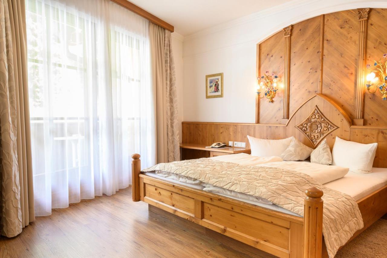 Hotel Garni Castel B&B 이스크글 외부 사진
