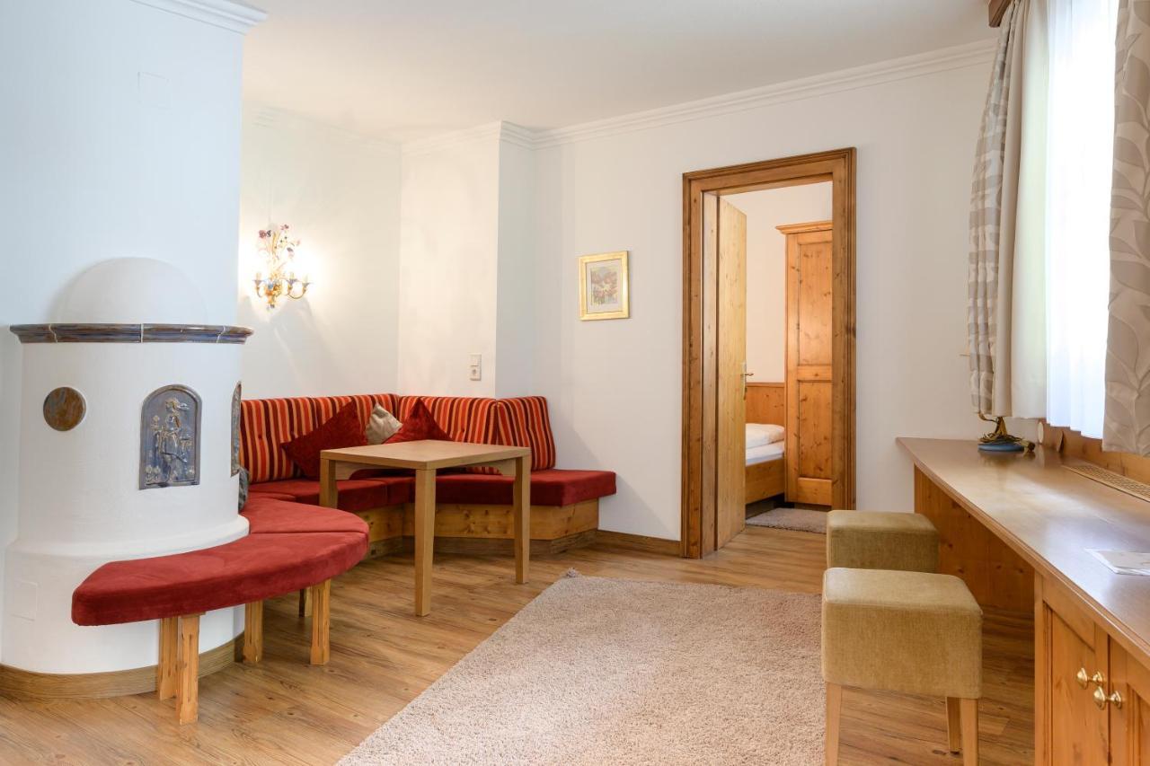Hotel Garni Castel B&B 이스크글 외부 사진